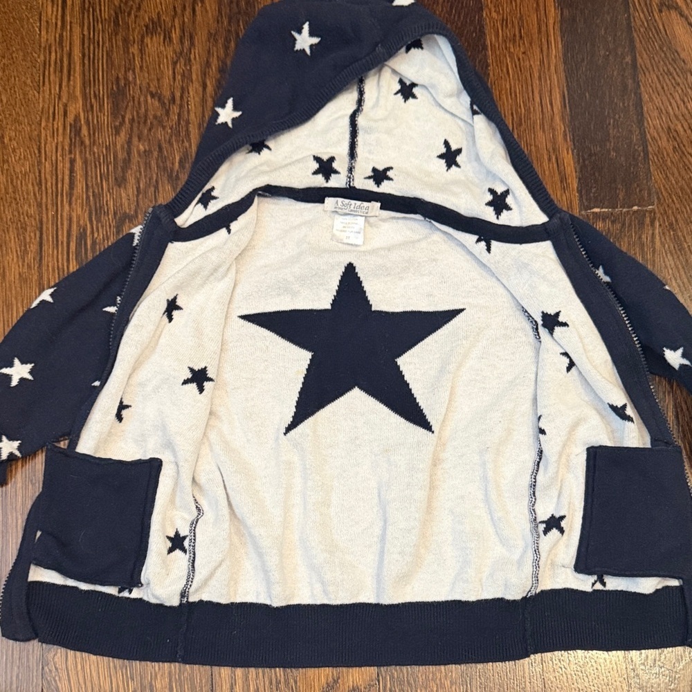 Kids' Navy Star Hoodie - Picture 4 of 4